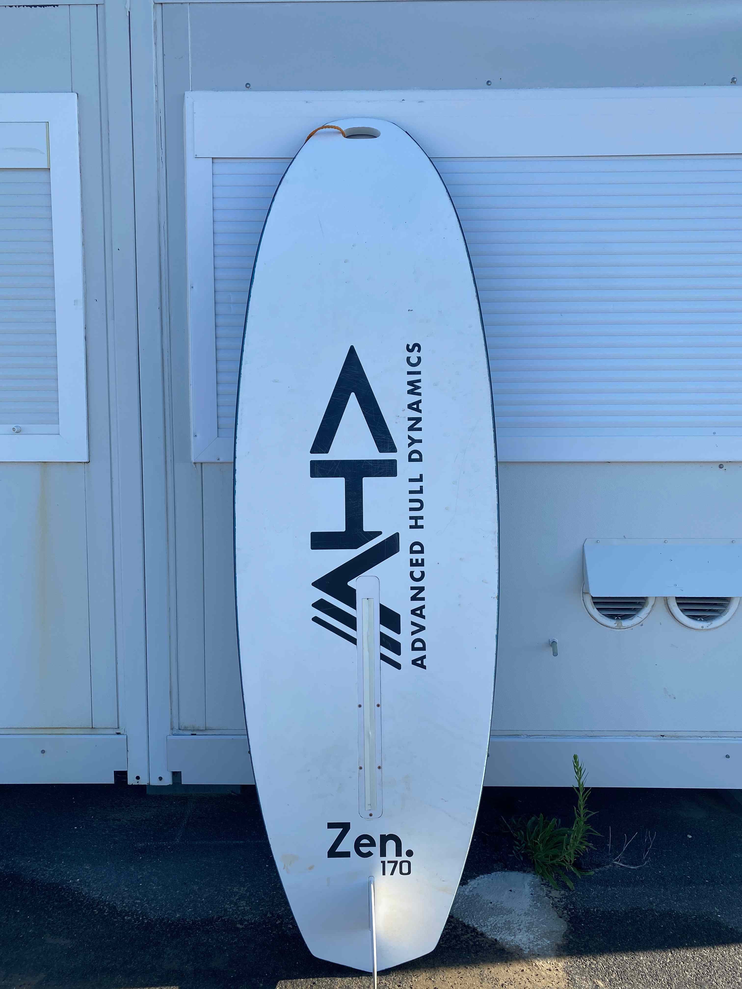 AHD ZEN 170